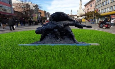 Edirne’de Millet İttifakı arasında heykel gerilimi..