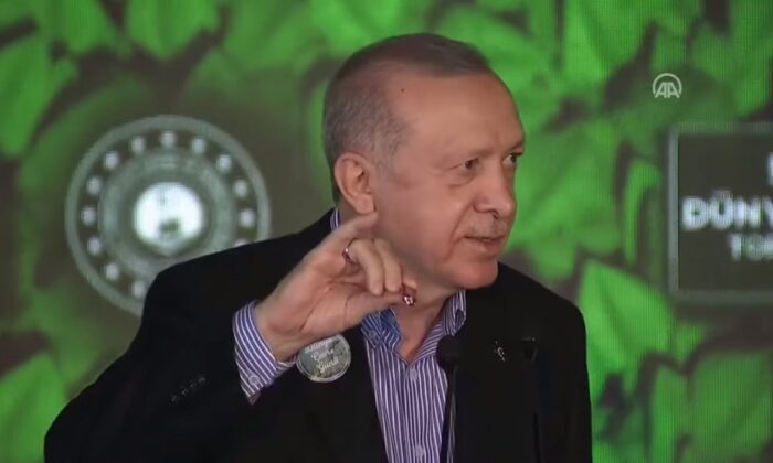 Peygamber sünneti yanından ayırmıyor! Cumhurbaşkanı Erdoğan’ın doğal makası..