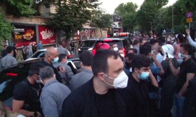 İstanbul’da vatandaşlardan Cumhurbaşkanı Erdoğan’a sevgi gösterisi..