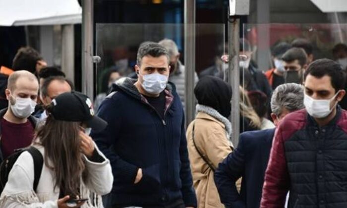 Etkinliklere giriş için 2 doz aşı şartı gerekecek!.