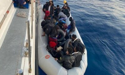 Yunanistan’ın Türk Kara Sularına ittiği 31 göçmen, İzmir açıklarında kurtarıldı!.