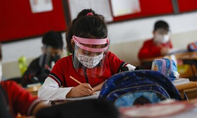 18 milyon öğrenci için karne günü..