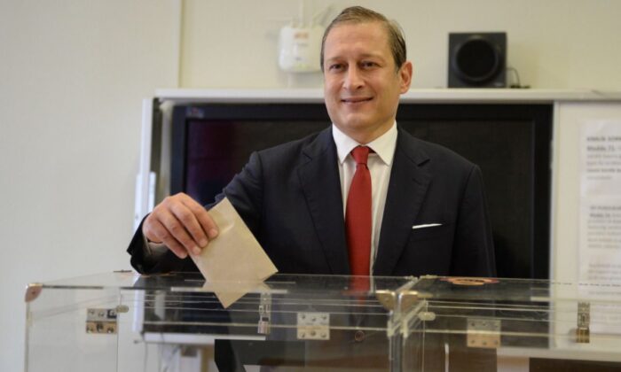 Galatasaray’ın 38. başkanı Burak Elmas oldu!.