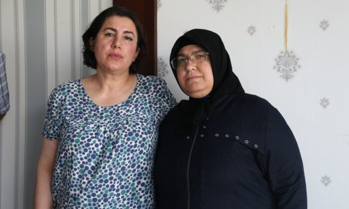 Almanya’da evlat nöbetinde olan anneden Gara şehidinin ailesine ziyaret..