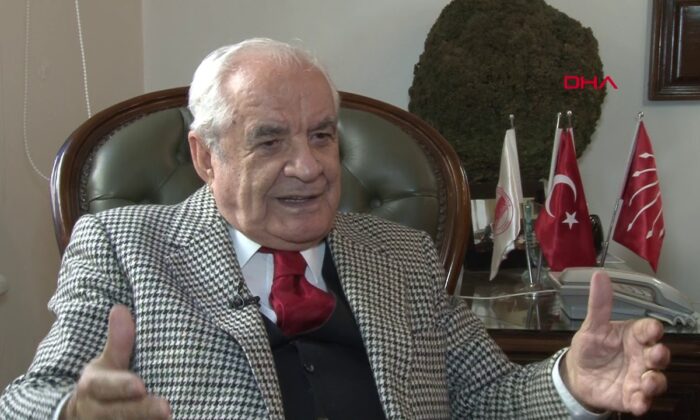 İstanbul’u bok çukuruna çeviren Nurettin Sözen’e bak sen!. Deniz salyasının sebebi Erdoğan’mışşş!.