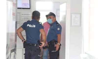 Sıra uyarısı yapan doktora çivili tahtayla saldırdı!.