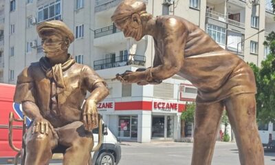 CHP, pandemiyle bile heykelle mücadele ediyor! Saruhanlı Belediyesi’nden Sağlıkçı Anıtı..