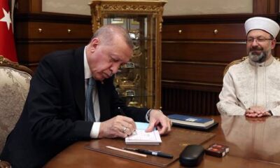 Cumhurbaşkanı Erdoğan, kurban bağışını Türkiye Diyanet Vakfı’na yaptı!.