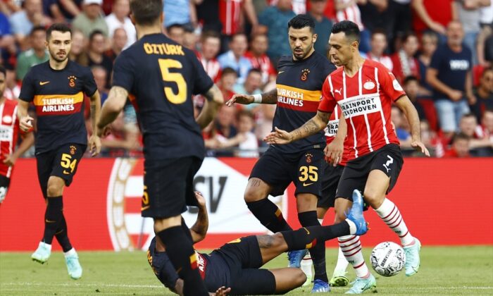 PSV, Galatasaray’ı 5-1 mağlup etti!.