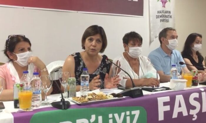 HDP’nin aşı açıklaması güldürdü! Kürtler AK Parti’ye güvenmedikleri için aşı olmuyormuş!.