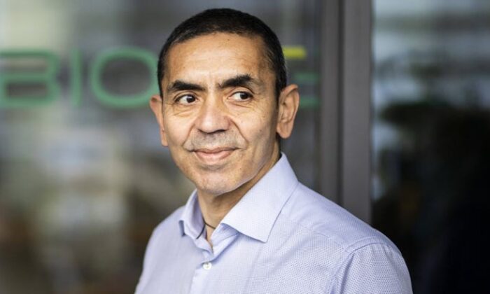 Uğur Şahin, Türkiye’de normalleşme için tarih verdi!.