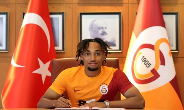 Galatasaray, Sacha Boey ile anlaşma sağlandığını açıkladı!.