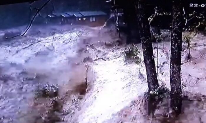 Rize’deki sel felaketinden yeni görüntüler…