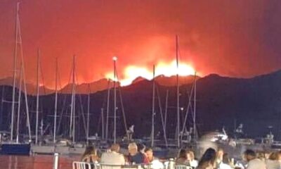 Böyle duyarsızlık görülmedi! Yangın manzaralı yemek keyfi..