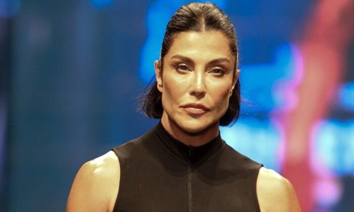 Deniz Akkaya cezaevine girdi!.