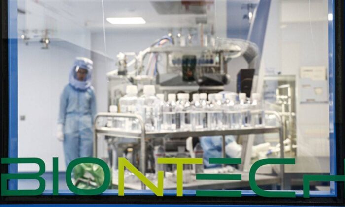 BioNTech, Covid-19 aşısından 2,8 milyar avro kâr elde etti!.
