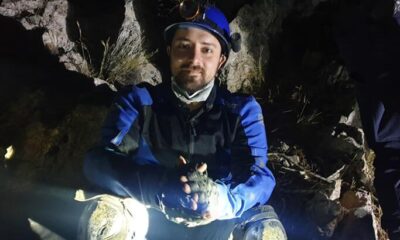 Mağarada mahsur kalan gazeteciden 8 saat sonra güzel haber..