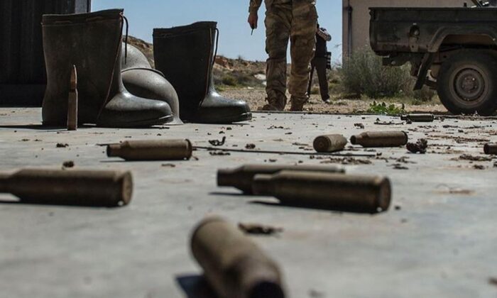Afganistan’da 3 vilayet merkezi daha Taliban’ın kontrolüne geçti!.