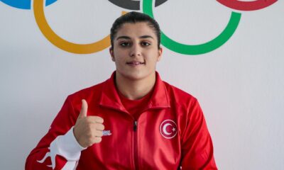 Busenaz Sürmeneli söz verdiği gibi şampiyon oldu.. “Madalyamı Cumhurbaşkanımıza Armağan Ediyorum”