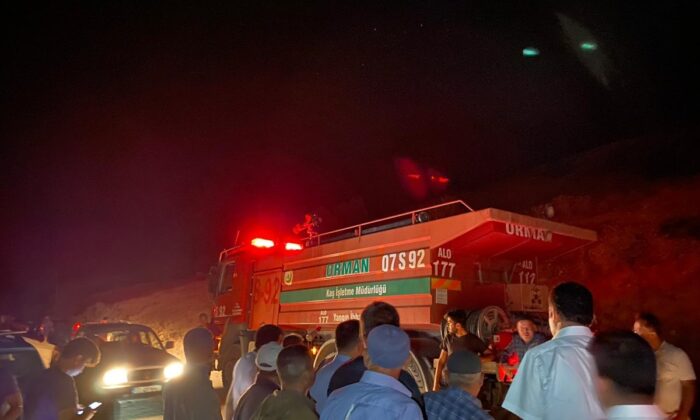 Antalya’da beş ayrı noktada çıkan yangın söndürüldü!.