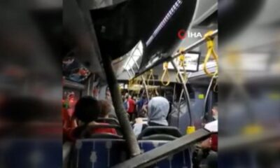 İstanbul’da İETT otobüsünün içindeki reklam panosu düştü!.