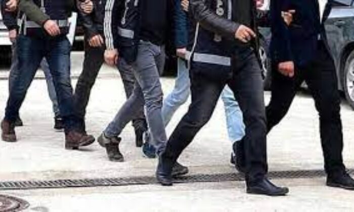 Ülke genelinde eş zamanlı dev operasyon! 1350 kişi yakalandı!.