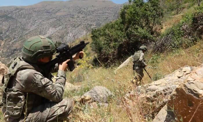 Kuzey Irak’ta 4 terörist öldürüldü!.