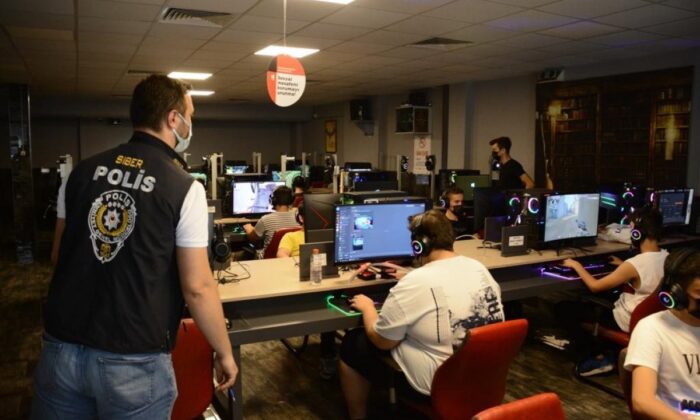 Türkiye genelinde yasa dışı bahis operasyonu..