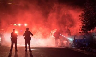 Polonya’da aşı merkezi kundaklandı!.