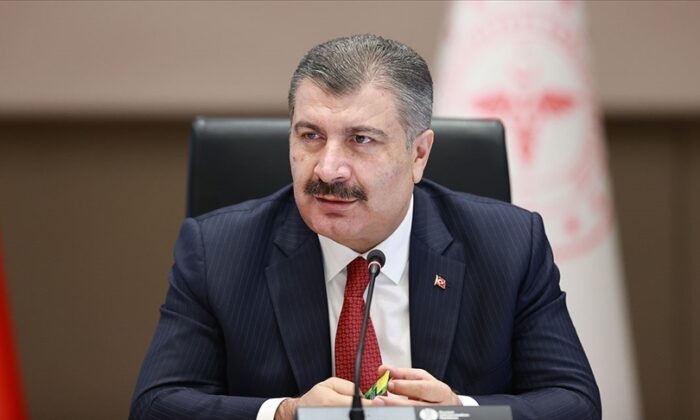 Fahrettin Koca, yangından etkilenen vatandaşlarla ilgili bilgi verdi!.