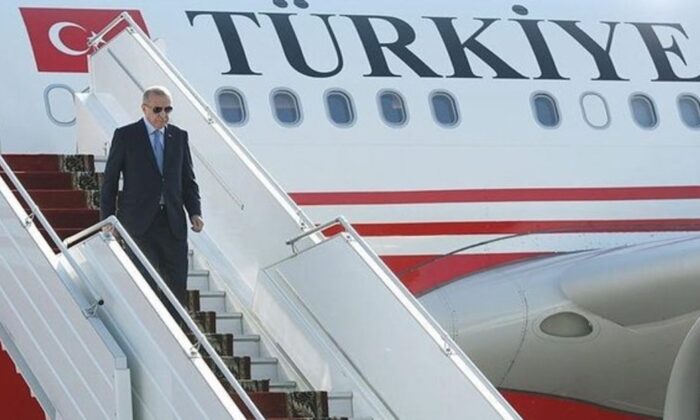 Cumhurbaşkanı Erdoğan yurda döndü!.