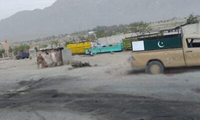 Pakistan’da intihar saldırısı! 4 ölü, 20 yaralı..