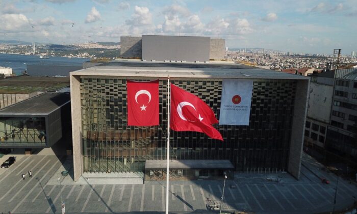 29 Ekim’de açılacak olan AKM’de son durum havadan görüntülendi!.