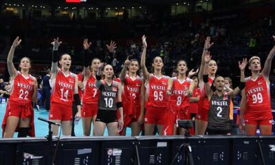 Avrupa Şampiyonası’nda Filenin Sultanları’ndan bronz madalya..