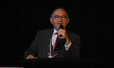 Almanya’da seçime iki hafta kala Türklerle buluştu!.