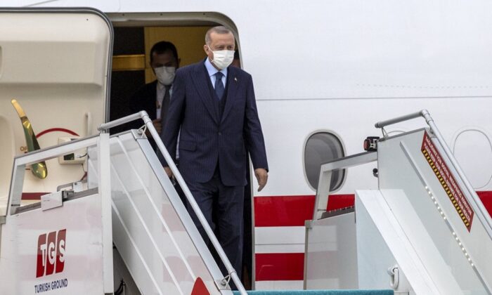 Cumhurbaşkanı Erdoğan, Rusya’dan döndü!.