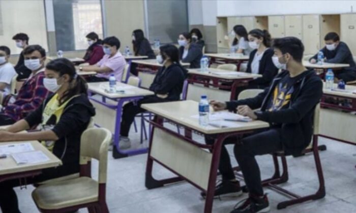 Alevi öğrencilere yönelik skandal ifadeler kullanan Din Kültürü öğretmeni görevden uzaklaştırıldı!.