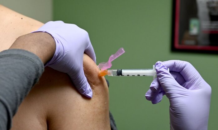 Aşı olmayanlara yeni yasaklar yolda!.