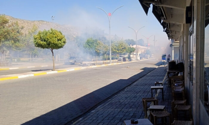 Diyarbakır’da kaçak elektrik kullanan şerefsizler yine ortalığı birbirine kattı!.