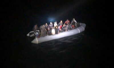 Muğla açıklarında Yunanistan unsurlarınca Türk Kara Sularına itilen 32 göçmen kurtarıldı!.