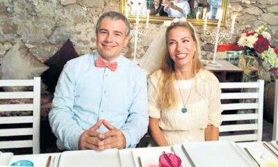 Şarkıcı Deniz Arcak, görücü usulü evlendiğini ve çok mutlu olduğunu açıkladı!.