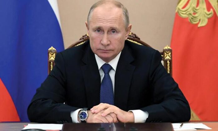 Putin Afganistan’ın finans varlıklarının dondurulmamasını istiyor!.