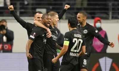 Eintracht Frankfurt, Olympiakos’u rahat yendi!.