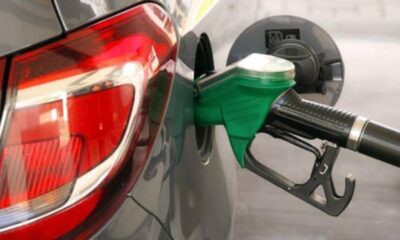 Kepçeyle alıp kaşıkla veriyorlar!. Benzine 25 kuruş indirim!.