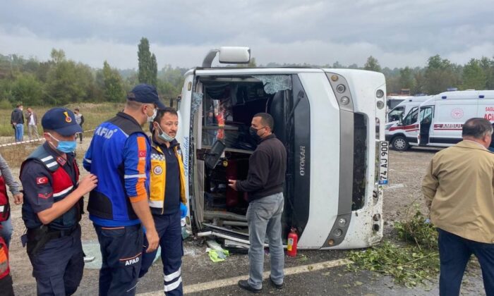 Bartın’da MHP toplantısına giden otobüs kaza yaptı!.