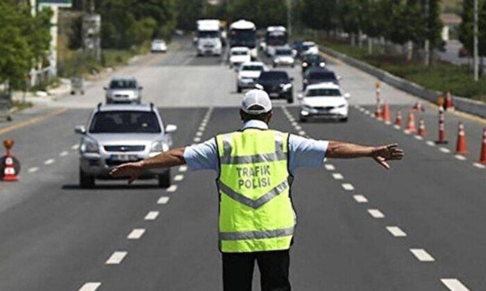 İstanbul’da bazı yollar trafiğe kapatılacak!.