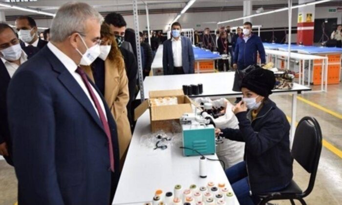 Diyarbakır’da 600 kişinin istihdam edileceği fabrikanın açılışı yapıldı!.