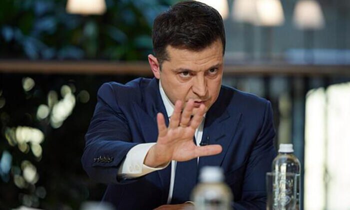 Ukrayna alarmda! Devlet Başkanı Vladimir Zelenskiy, darbe bilgisi aldıklarını açıkladı!.