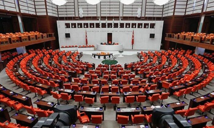 İcra ile çocuk teslimi yürürlükten kaldırılıyor!.