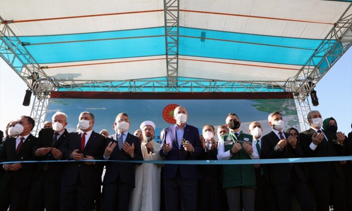 Cumhurbaşkanı Erdoğan, Ilısu Barajı ve HES açılışına katıldı!.